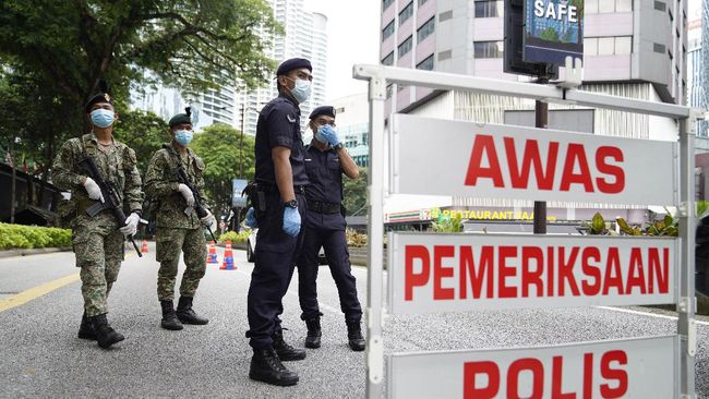 Ahead of Eid, Malaysia Suddenly had a National Lockdown