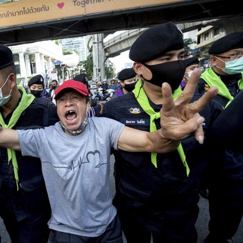 Penampakan Massa Menyemut di Bangkok, Desak PM Prayuth Resign