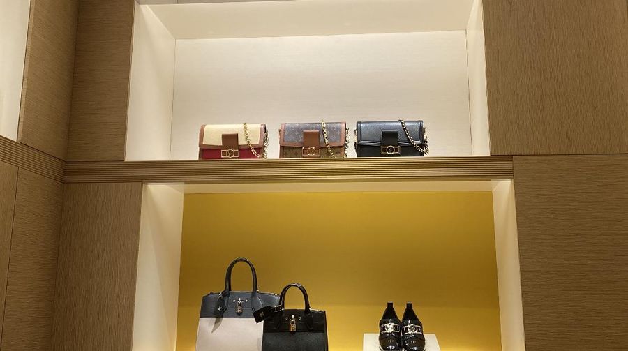 Louis Vuitton (CNBC Indonesia/Lynda Hasibuan)