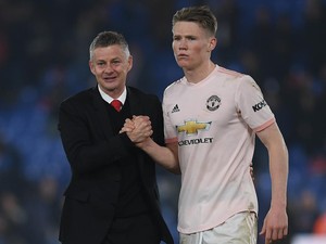 Solskjaer Sesalkan Keputusan MU Jual Scott McTominay