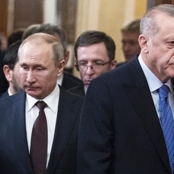 Erdogan Tiba-Tiba 'Semprot' Putin, Ada Apa?
