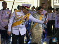 Raja Thailand Turun Gunung, Ini Pesan Khusus ke Pendemo