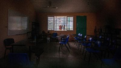img-title