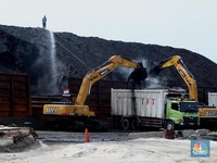 Gegara Banjir Kalsel, Stok Batu Bara PLN Menipis