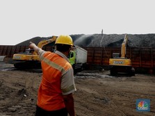 'Dihajar' Kanan-Kiri, Masih Oke Belanja Saham Batu Bara?