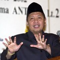 Wapres ke-9 RI Hamzah Haz Meninggal Dunia