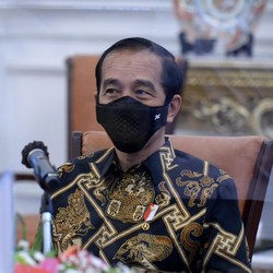 Jokowi: Vaksin Gratis Urusan Terawan, yang Bayar Erick Thohir
