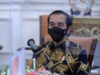 Jokowi: Vaksin Gratis Urusan Terawan, yang Bayar Erick Thohir
