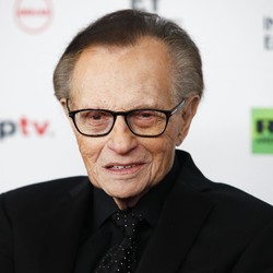Presenter Legendaris Larry King Meninggal di Usia 87 Tahun