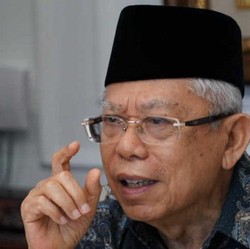Wapres Maruf Amin Akui Jokowi Tengah Godok Kenaikan Harga BBM