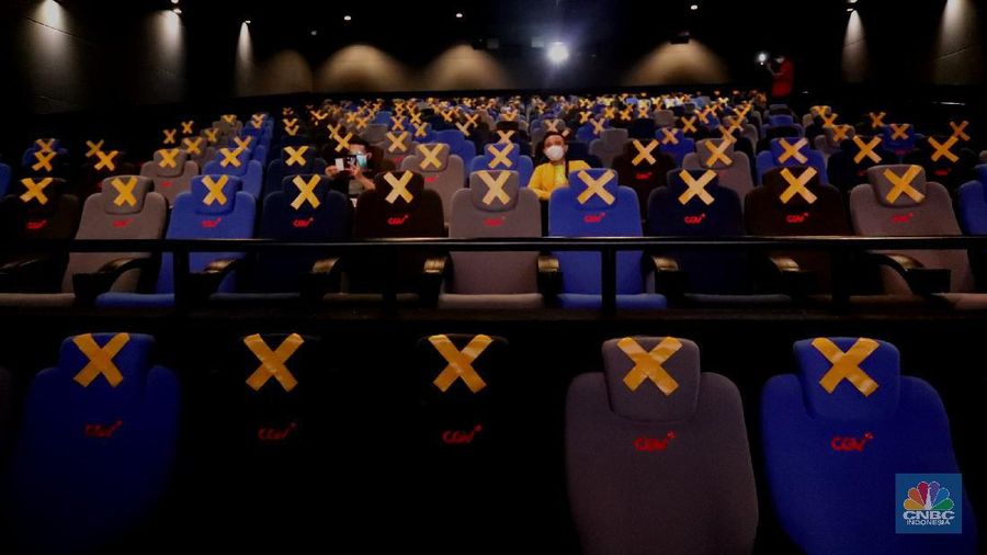 Pengunjung Bioskop di Masa Pandemi