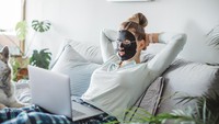 Wajah Kelihatan Kusam Habis Lembur Lama? Coba Masker Stem Cell Ini