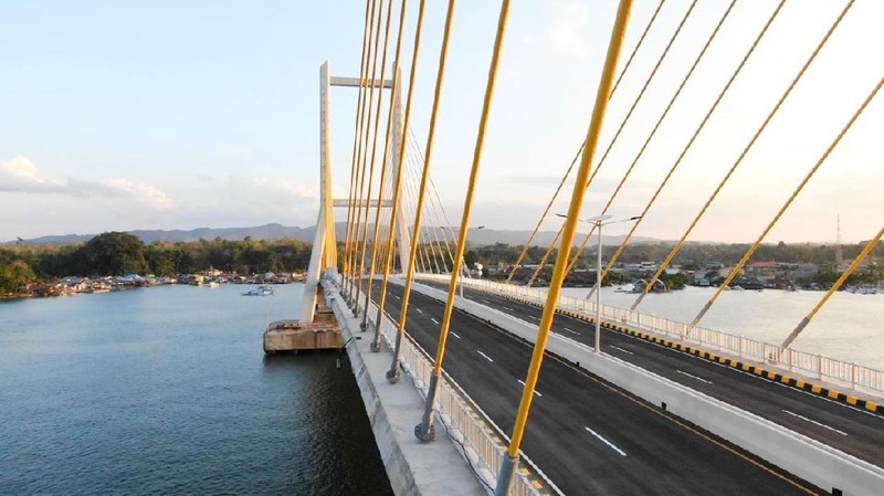 Jembatan Teluk Kendari. (Biro Pers Sekretariat Presiden)