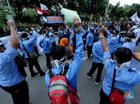 Bos Buruh Ramal 2021 Gelombang PHK Massal Belum Kelar