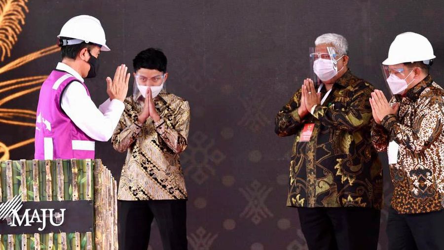 Presiden Joko Widodo Tinjau Pabrik Gula Haji Isam, Sulawesi Tenggara  (Biro Pers Sekretariat Presiden/Lukas)