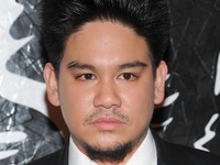 Pangeran Brunei Abdul Azim, Mengapa Sempat Kontroversial?