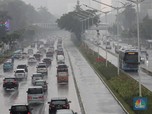 Awas! Jakarta Bakal Diguyur Hujan Lebat & Angin Kencang