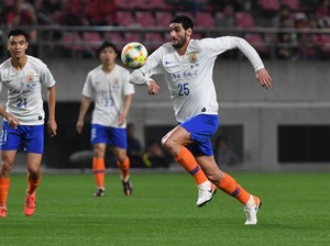 Akhir Perjuangan Marouane Fellaini di Lapangan Hijau