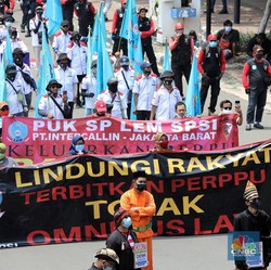 Alert! Jakarta 'Diguyur' Dua Demo Besar Hari Ini