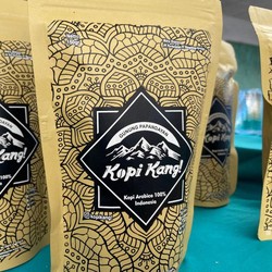 Nikmatnya Seruput Kopi Kang di Tengah Habitat Kukang