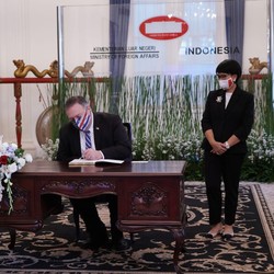 Ketemu Pompeo, Menlu Retno Ingatkan Fasilitas Perdagangan GSP