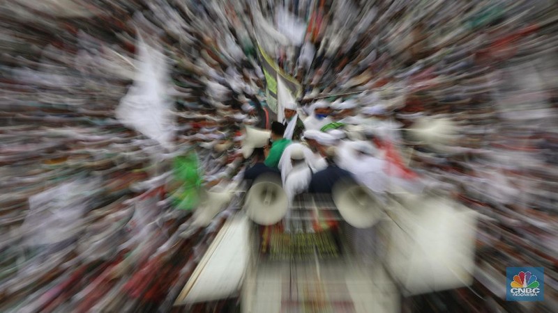 Demo FPI di Kedubes Prancis (CNBC Indonesia/Andrean Kristianto)