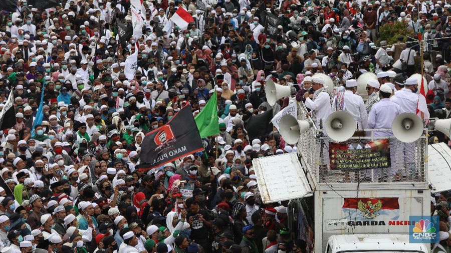 Demo FPI di Kedubes Prancis (CNBC Indonesia/Andrean Kristianto)