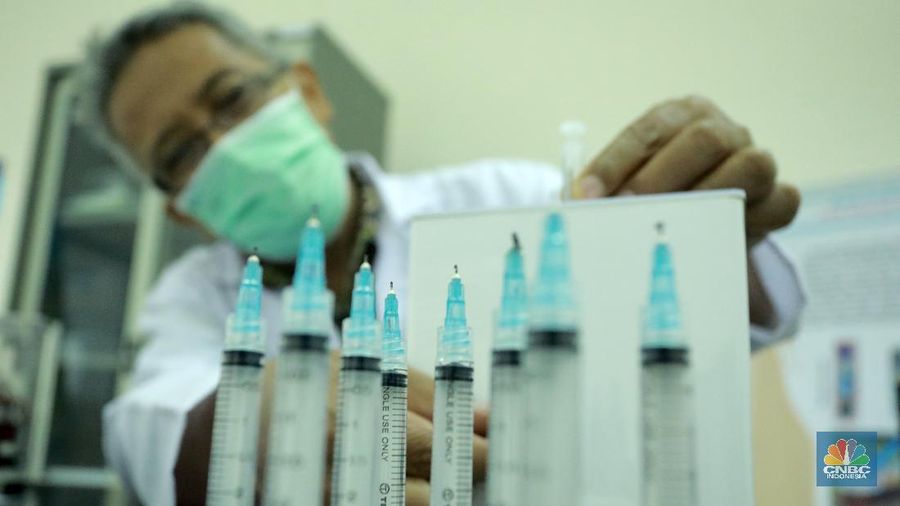 LIPI Membuat Alat Penghancur Jarum Suntik. (CNBC Indonesia/Tri Susilo)