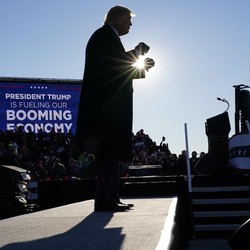 Mr. Trump Gimana Ini? AS Peringkat Buntut Penanganan Corona