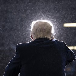 3 Jurus 'Amuk' Trump Jegal Biden, Termasuk Demo 6 Januari