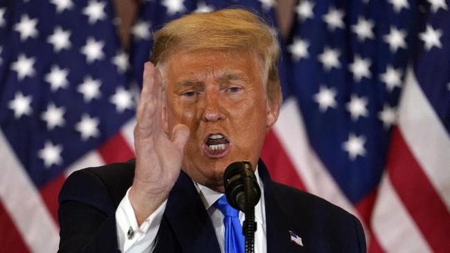 Trump Blak-Blakan: AS Sudah Kirim Senjata ke Milisi Iran Anti Khamenei