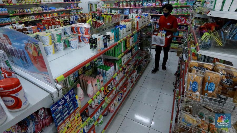 Minimarket Jakarta Boikot Produk Prancis (CNBC Indonesia/Tri Susilo)