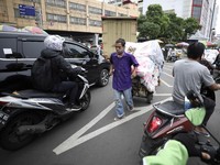 Warga +62 Makin Berani Keluar Rumah, Ayo Usir Resesi!