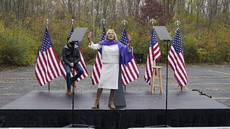 First lady Melania Trump waves to supporters as she exits the stage at Whitewoods in Hollenback Twp., Pa. Saturday, Oct. 31, 2020. (Sean McKeag/The Citizens' Voice via AP)