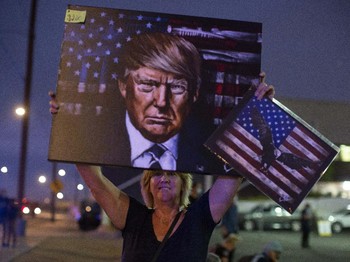 K.O di Pilpres AS, Kenapa Trump Masih Dicintai Pendukungnya?