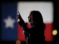 Profil Kamala Harris, Wapres Wanita AS Pasangan Joe Biden