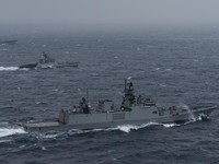 2 Raksasa Nuklir Asia Adu Kekuatan di Laut Arab, Perang Sudah Dekat?