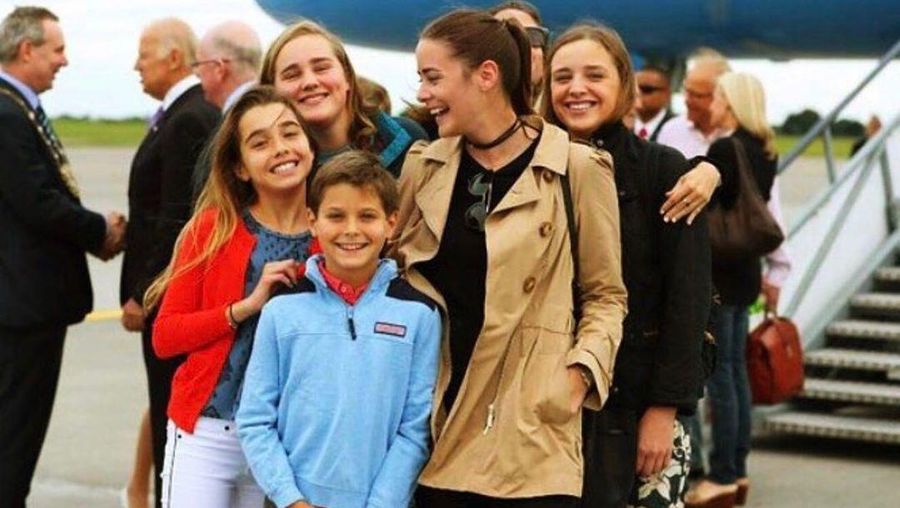 Kelima cucu Joe Biden, Naomi, Finnegan, Maisy, Natalie dan Robert Hunter Biden II. (Tangkapa Layar Instagram @naomibiden)