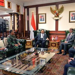 Dubes Inggris untuk RI Sowan Menhan Prabowo, Ada Apa?
