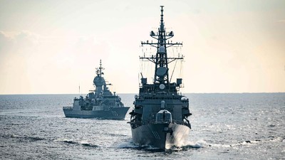 USS John S. McCain, JS Ōnami, HMAS Ballarat melakukan operasi terpadu, kelompok berlayar mengikuti latihan Malabar (Tangkapan Layar Twitter @USPacificFleet)