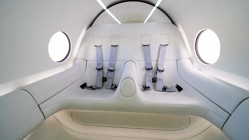 Virgin Hyperloop melakukan ujian pertama membawa penumpang manusia.(Sarah Lawson (Virgin Hyperloop))