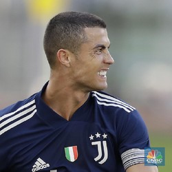 Fakta Ronaldo Singkirkan Coca Cola hingga 'Seret' Paul Pogba