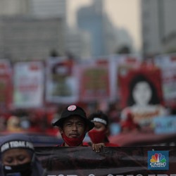 Siang ini, Buruh-Mahasiswa Geruduk DPR Hingga Kantor Nadiem