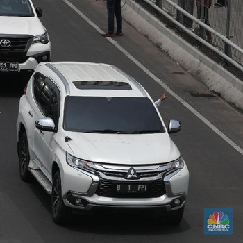 Ini B 1 FPI Pajero Sport Tunggangan Habib Rizieq Shihab