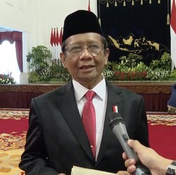 2 Menteri & Pejabat jadi Koruptor, Begini Komentar Mahfud MD