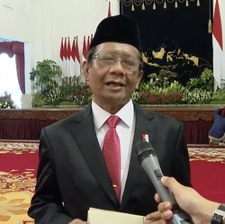 Sorry to Say Nih, Tak Ada Rencana Batalkan UU Cipta Kerja