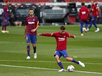 Wonderkid Barcelona Pedri: Saya Belajar dari Lionel Messi