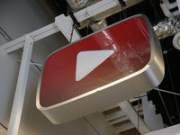 Beli HP China Gratis YouTube Premium, Pembeli Malah Ngamuk