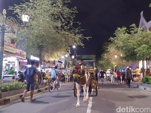 Rekayasa Lalin Saat Car Free Night Tahun Baru di Tugu-Malioboro-Titik Nol Jogja