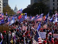 Duh! Demonstrasi Pendukung Trump Tolak Hasil Pilpres AS Ricuh